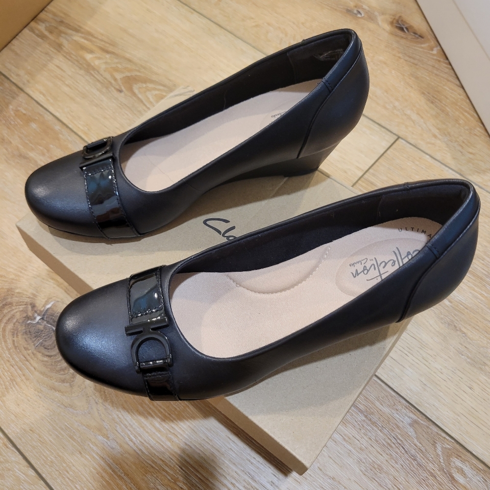 Clark's wedge heels